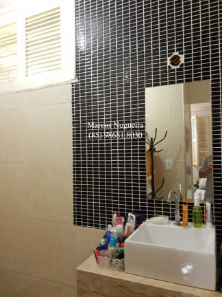 Imagem Casa com 4 Quartos à Venda, 279 m²em Vila União - Fortaleza
