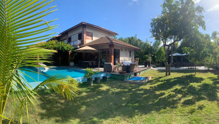 Imagem Casa com 5 Quartos à Venda, 320 m² em Praia do Forte - Mata de São João