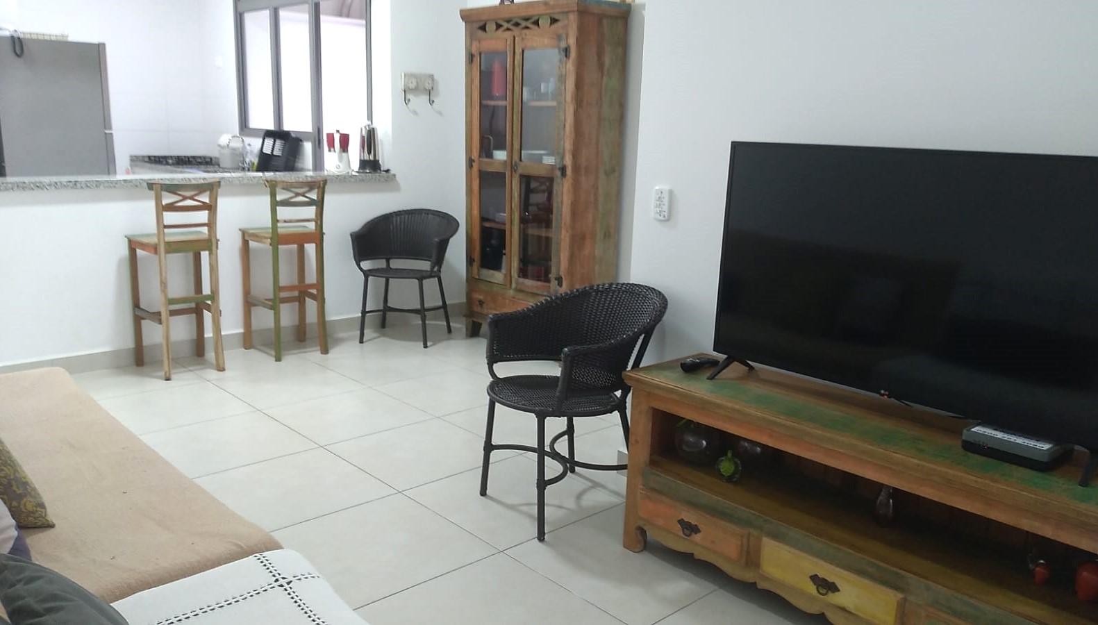 Imagem Apartamento com 2 Quartos para Temporada, 76 m²em Centro - Bertioga