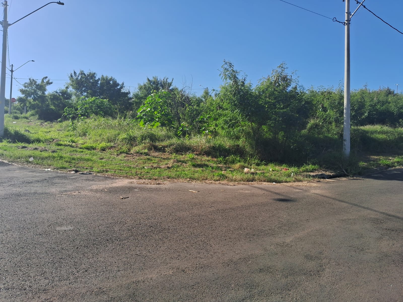 Imagem Terreno à Venda, 3.250 m² em Parque São Geraldo - Bauru Imagem Terreno à Venda, 3.250 m² em Parque São Geraldo - Bauru