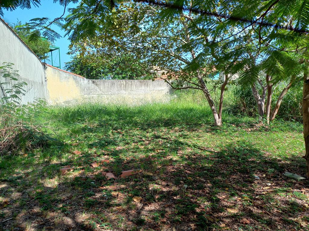 Terreno à Venda, 357 m²em Itaipu - Niterói