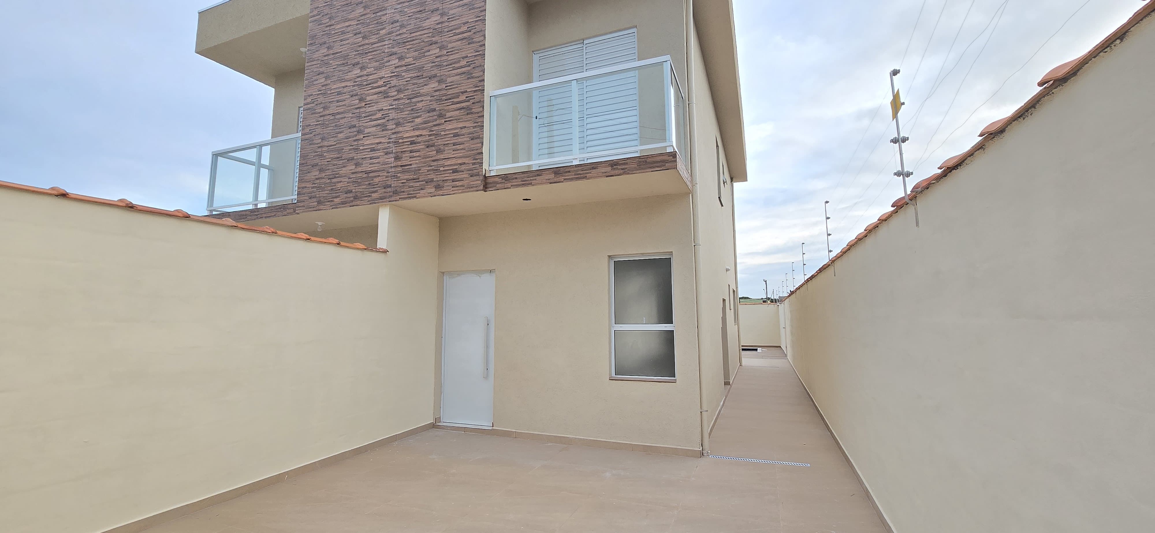 Casa com 2 Quartos à Venda, 90 m²em Jardim Umuarama - Itanhaém