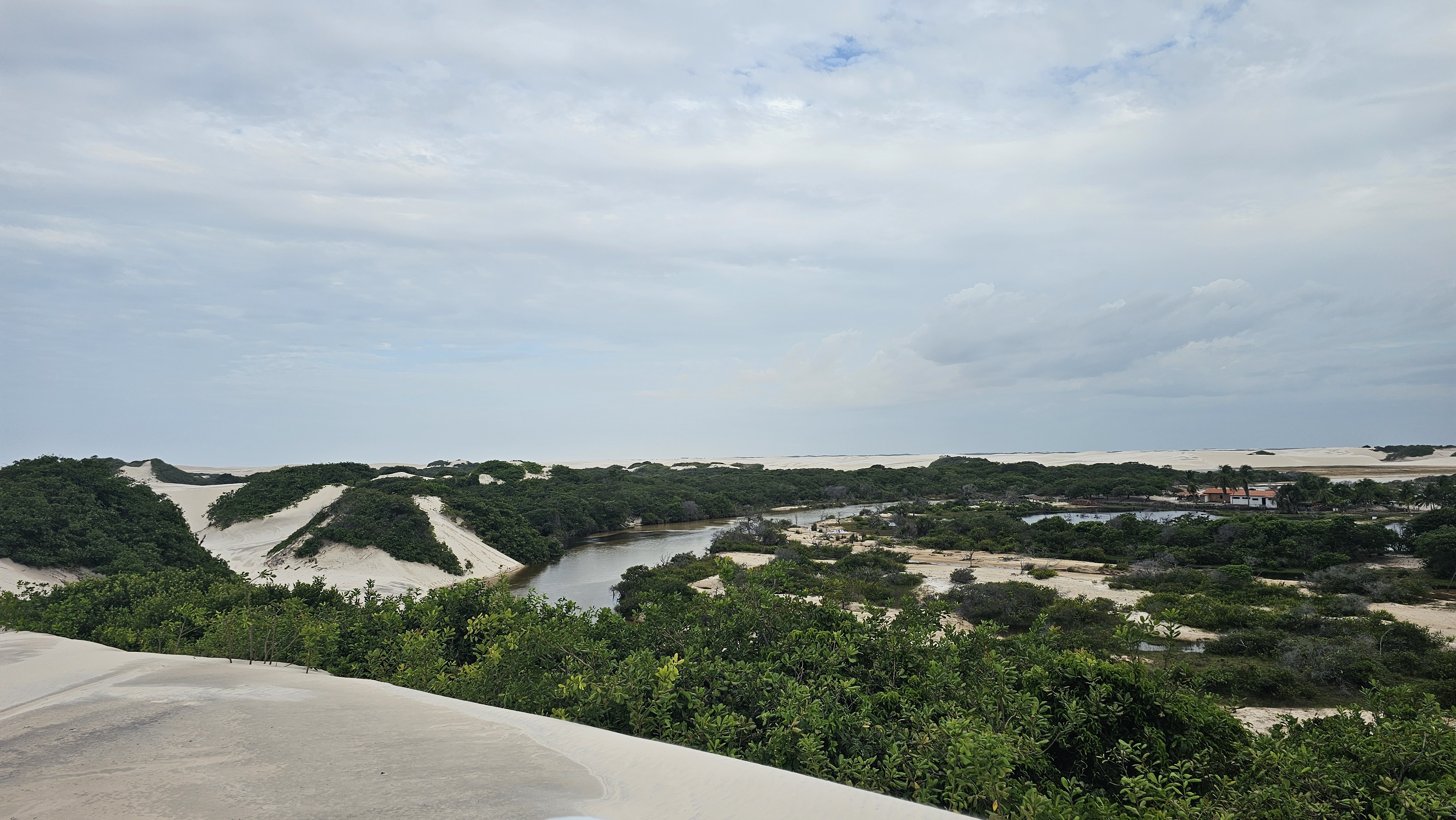 Imagem Terreno à Venda, 300 m²em Sheet Park - Santo Amaro do Maranhão