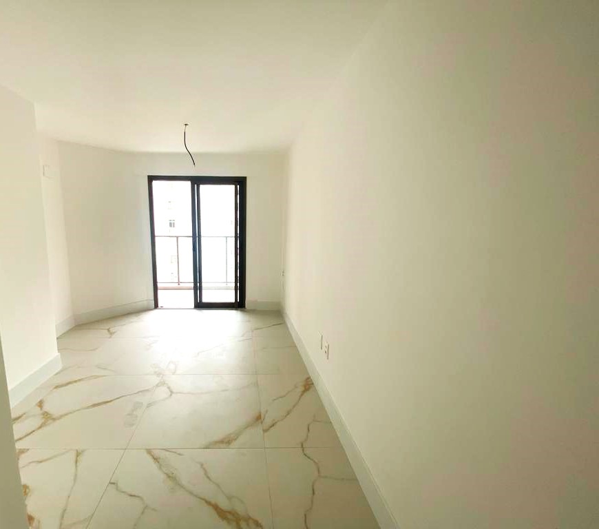 Imagem Apartamento com 3 Quartos à Venda, 122 m²em Icaraí - Niterói Imagem Apartamento com 3 Quartos à Venda, 122 m²em Icaraí - Niterói