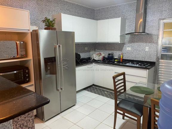 Imagem Casa com 3 Quartos à Venda, 250 m² em Centro - Tamandaré