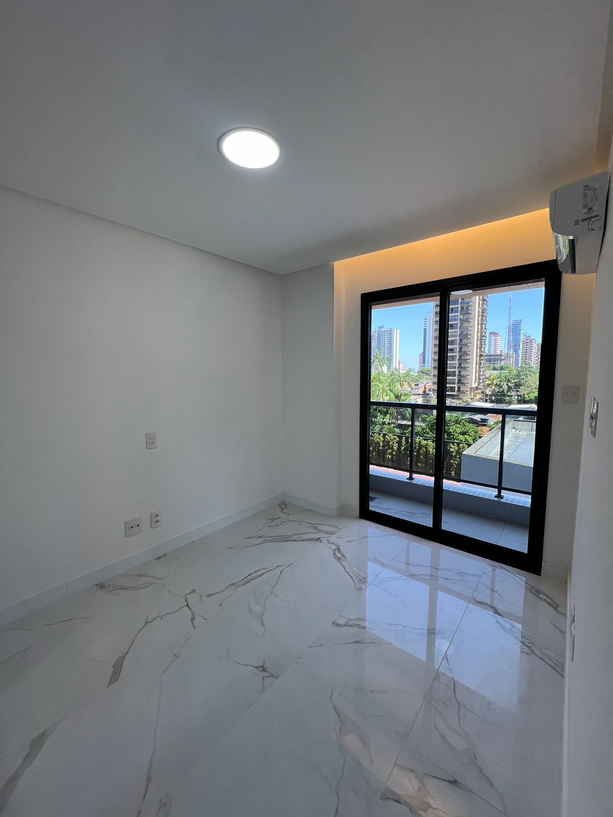 Apartamento com 2 Quartos para Alugar, 91 m²em Batista Campos - Belém