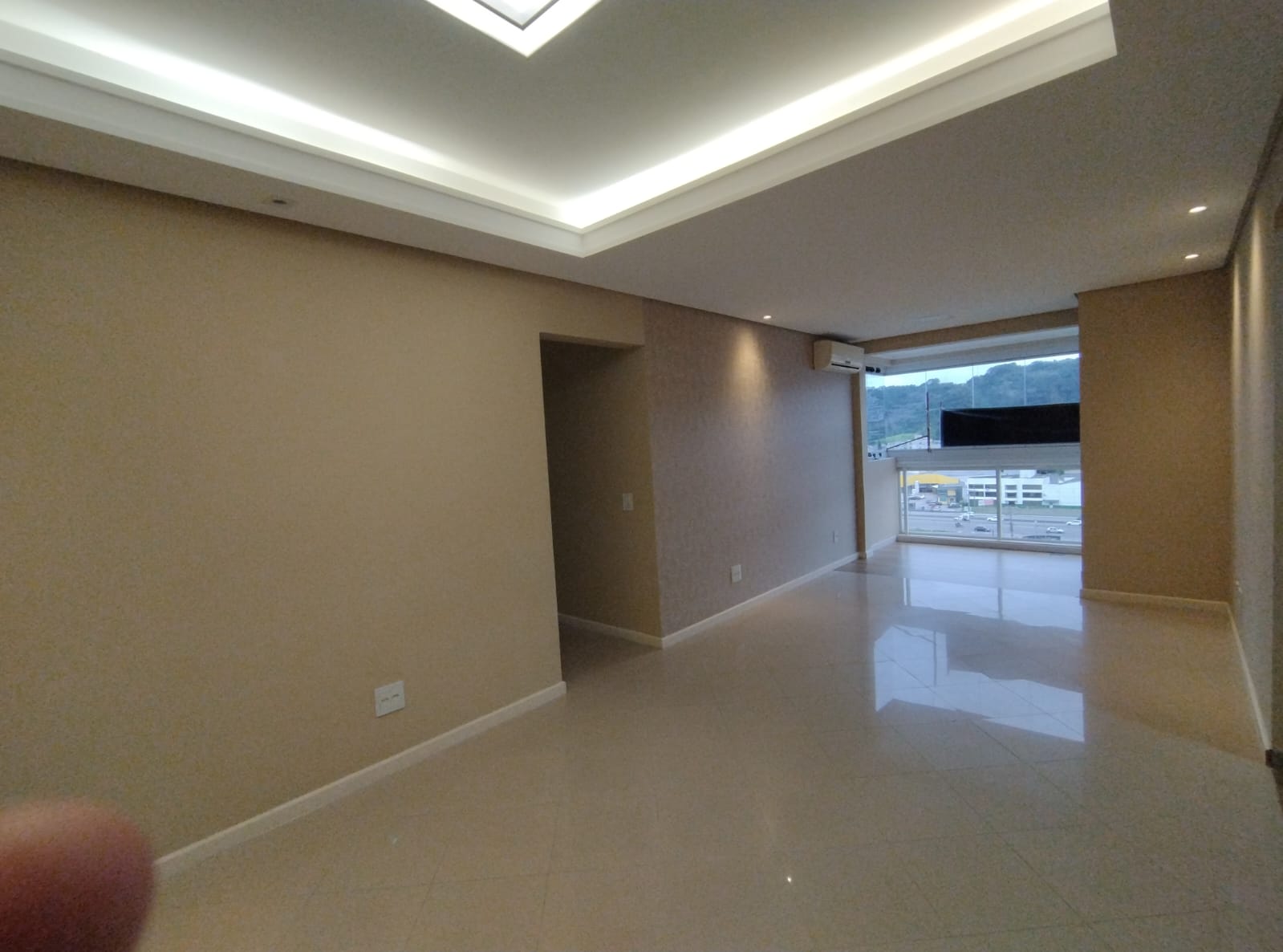 Imagem Apartamento com 3 Quartos à Venda, 111 m²em Kobrasol - São José