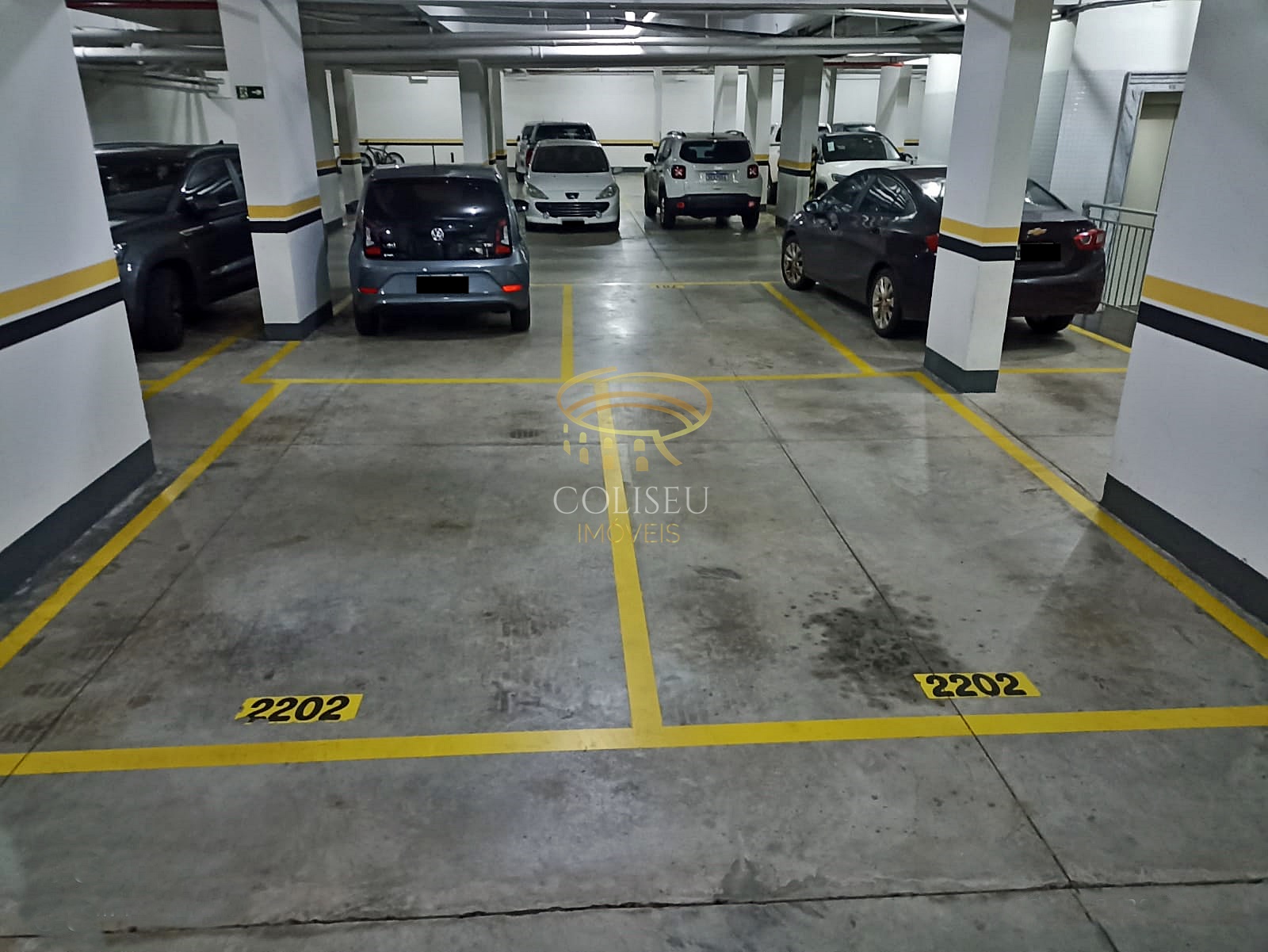 Imagem Apartamento com 3 Quartos à Venda, 147 m²em Zona Armazém - Maringá