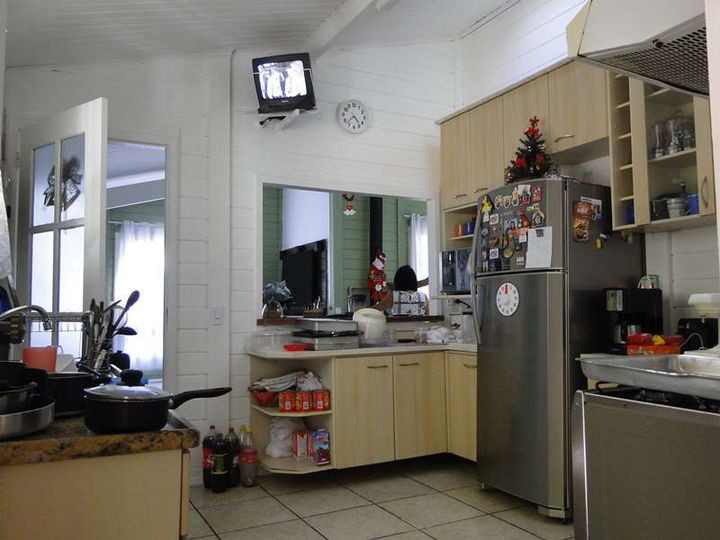 Imagem Casa com 4 Quartos à Venda, 250 m² em Várzea - Teresópolis