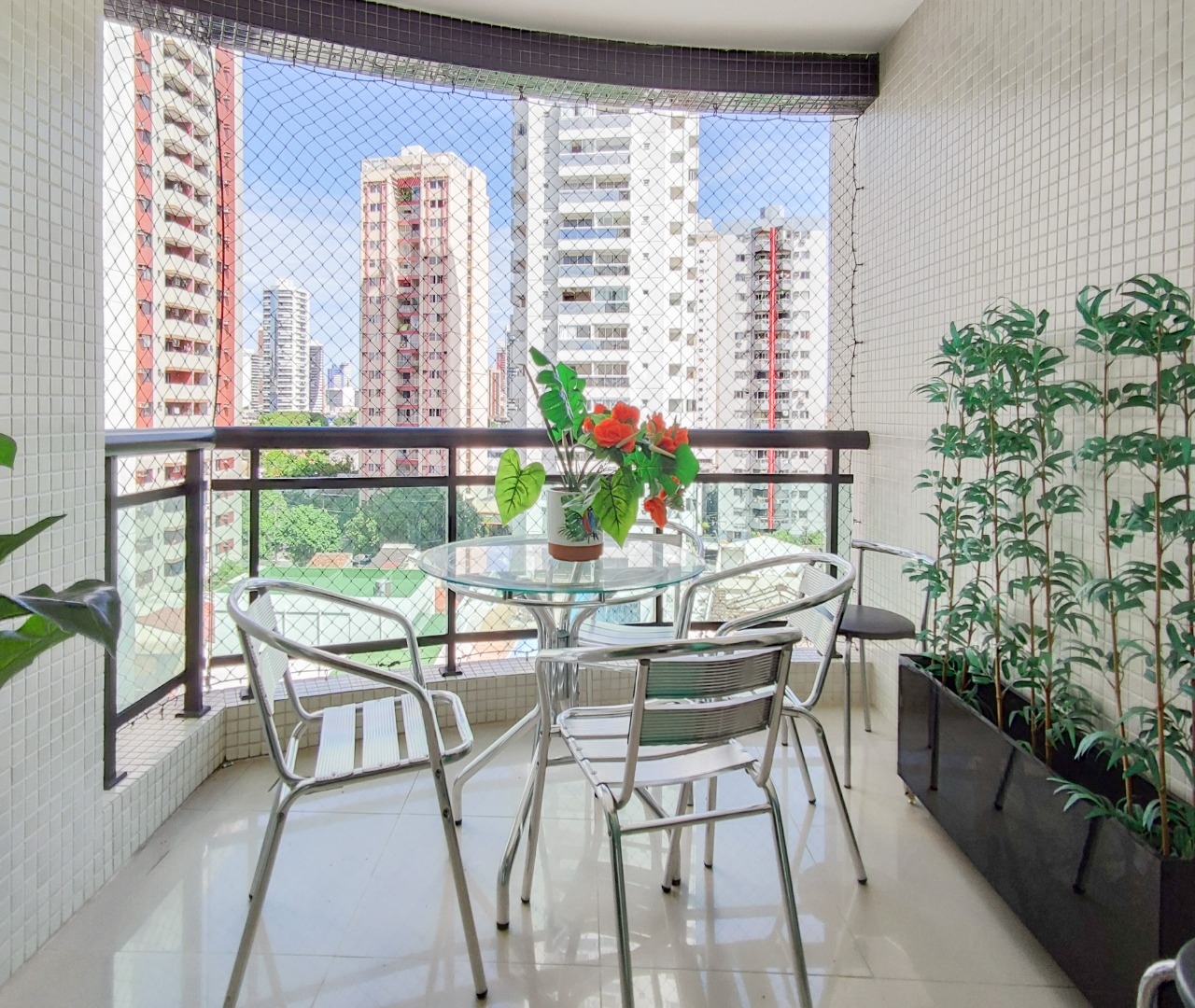 Imagem Apartamento com 3 Quartos para Alugar, 98 m²em Nazaré - Belém