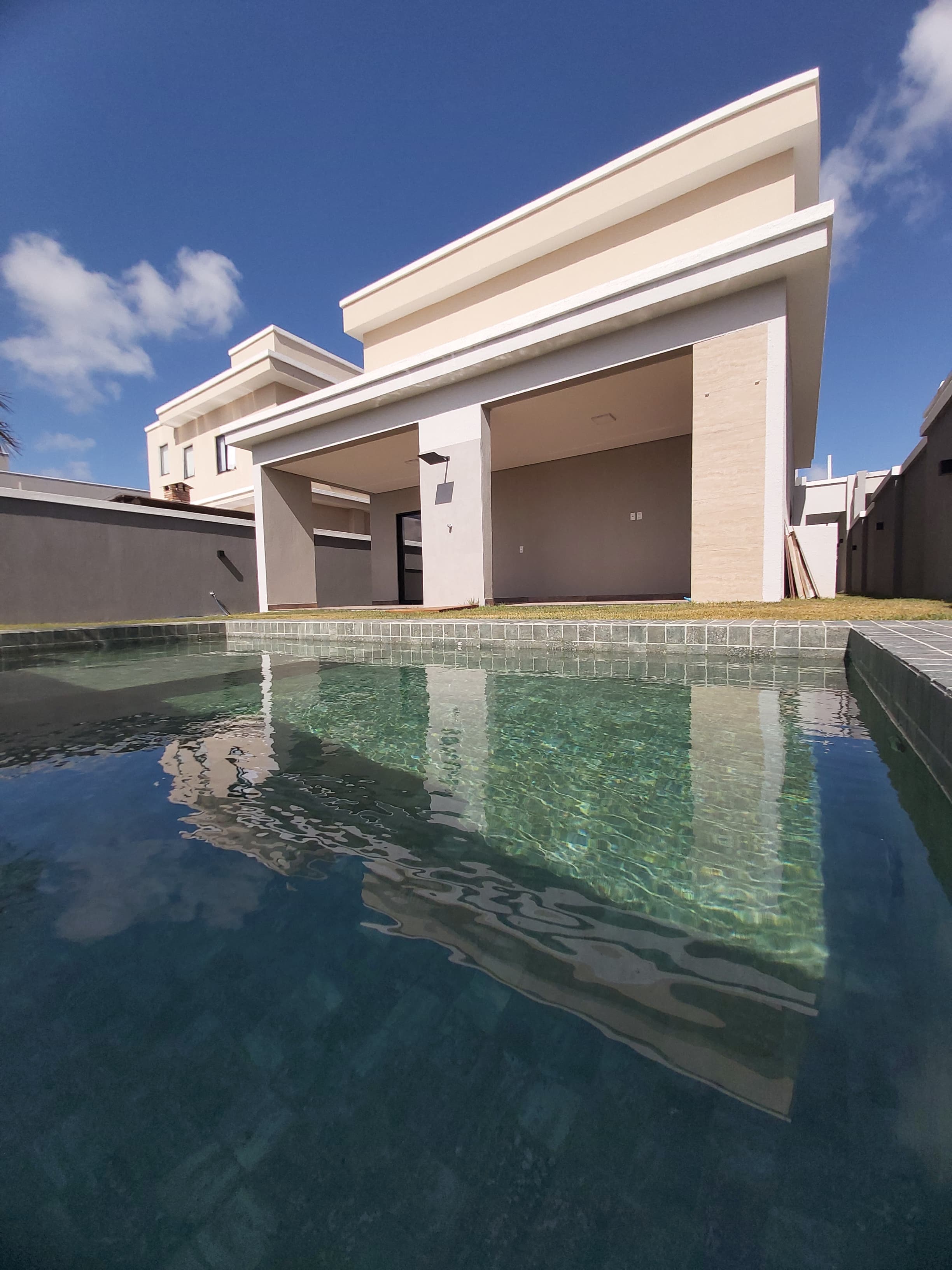 Casa de Condomínio com 4 Quartos à Venda, 229 m² em Urucunema - Eusébio