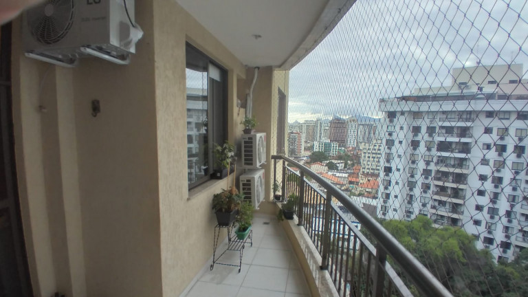 Imagem Apartamento com 3 Quartos à Venda, 138 m² em Santa Rosa - Niterói