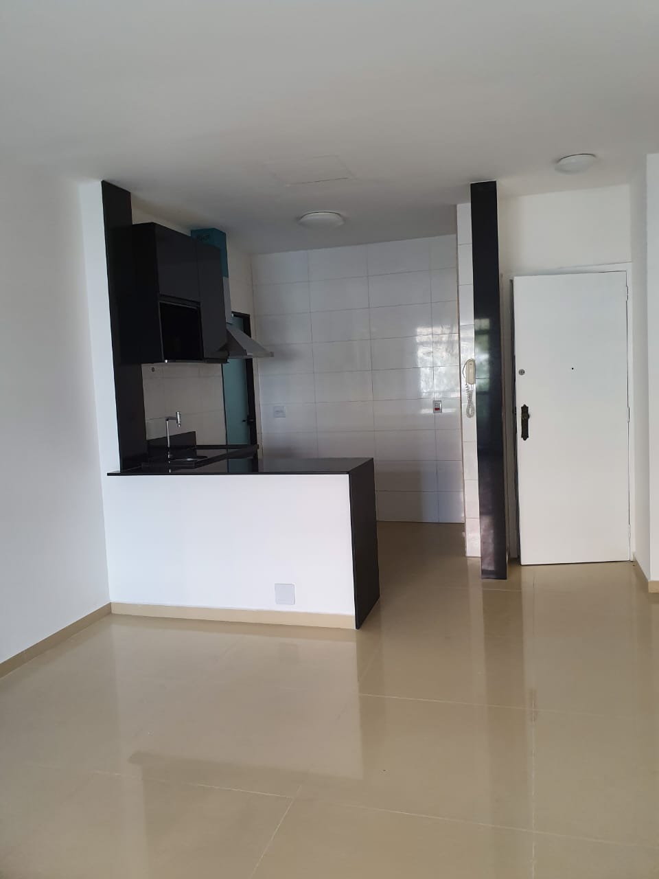 Imagem Apartamento com 3 Quartos para Alugar, 100 m²em Ipanema - Rio de Janeiro