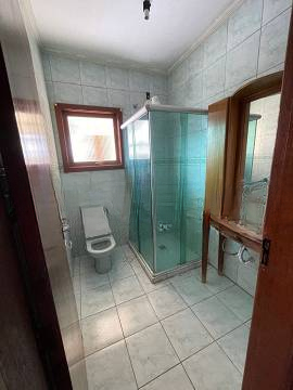 Imagem Sobrado com 4 Quartos à Venda, 233 m²em Santa Maria Goretti - Porto Alegre