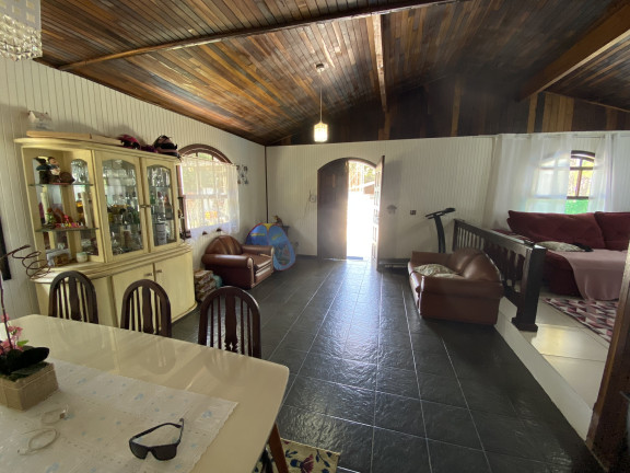 Imagem Casa com 3 Quartos à Venda, 230 m² em Jardim das Palmeiras (Zona Sul) - São Paulo