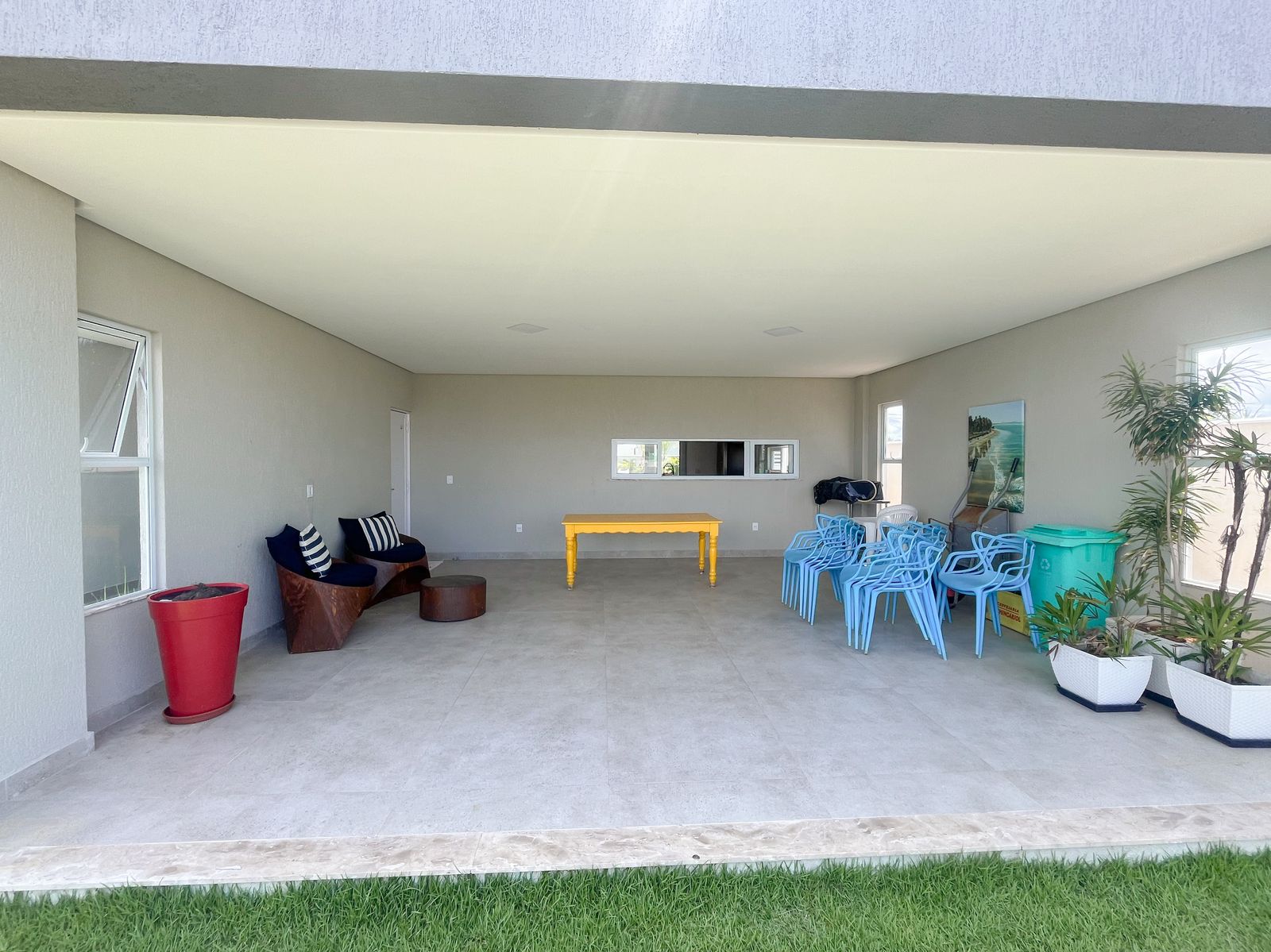 Imagem Casa de Condomínio com 4 Quartos à Venda, 398 m² em Vale do Landirana (Abrantes) - Camaçari Imagem Casa de Condomínio com 4 Quartos à Venda, 398 m² em Vale do Landirana (Abrantes) - Camaçari