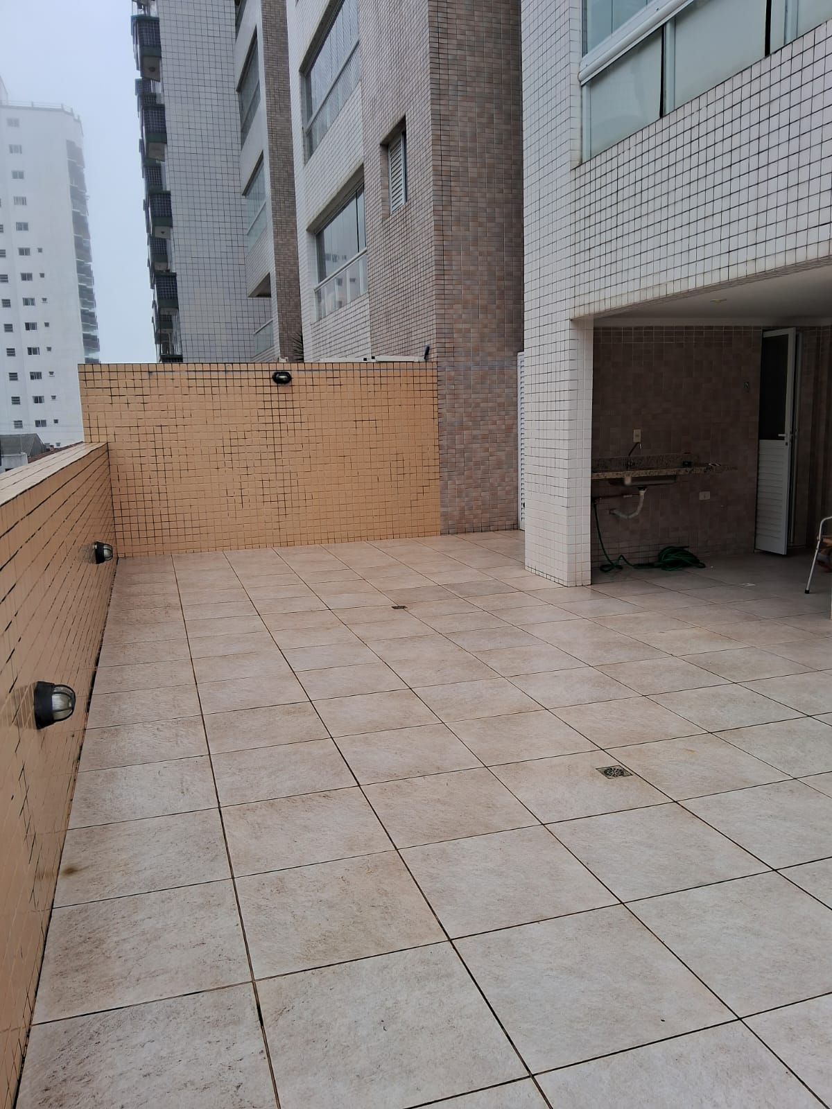 Imagem Apartamento com 2 Quartos à Venda, 70 m²em Ocian - Praia Grande Imagem Apartamento com 2 Quartos à Venda, 70 m²em Ocian - Praia Grande