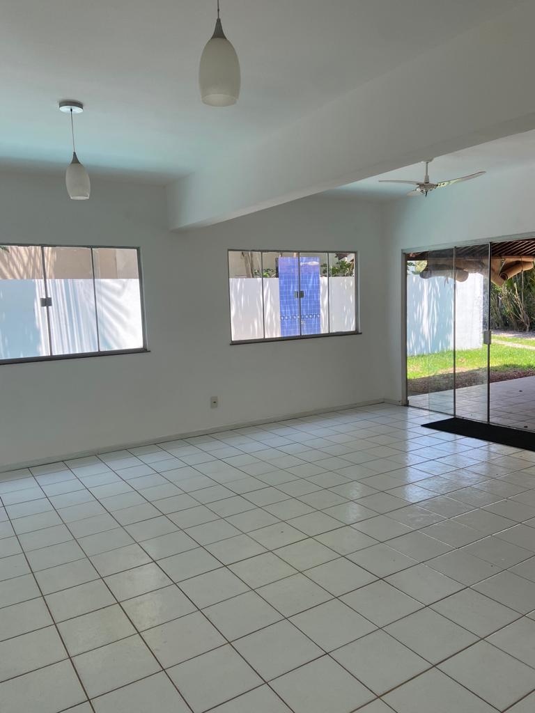 Imagem Casa com 3 Quartos para Alugar, em Miragem - Lauro de Freitas