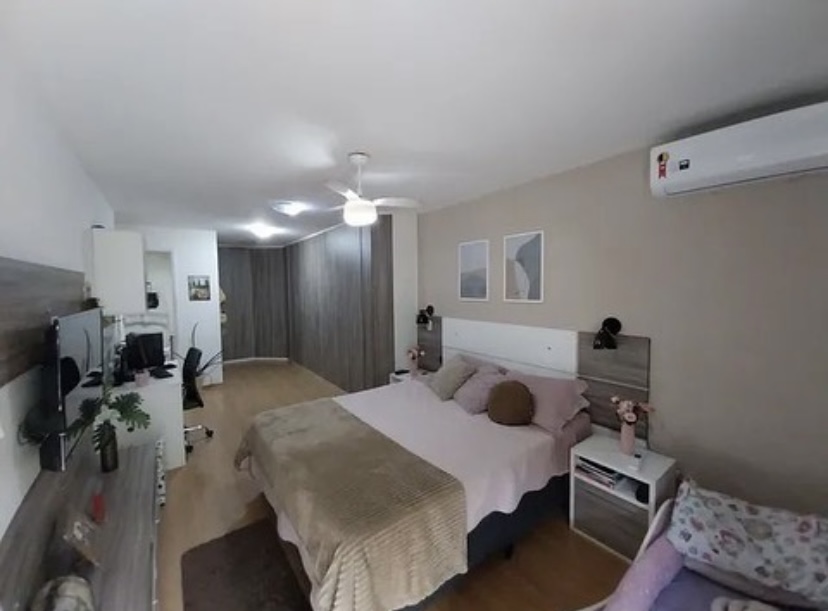 Imagem Apartamento com 4 Quartos à Venda, 145 m²em Itacoatiara - Niterói Imagem Apartamento com 4 Quartos à Venda, 145 m²em Itacoatiara - Niterói
