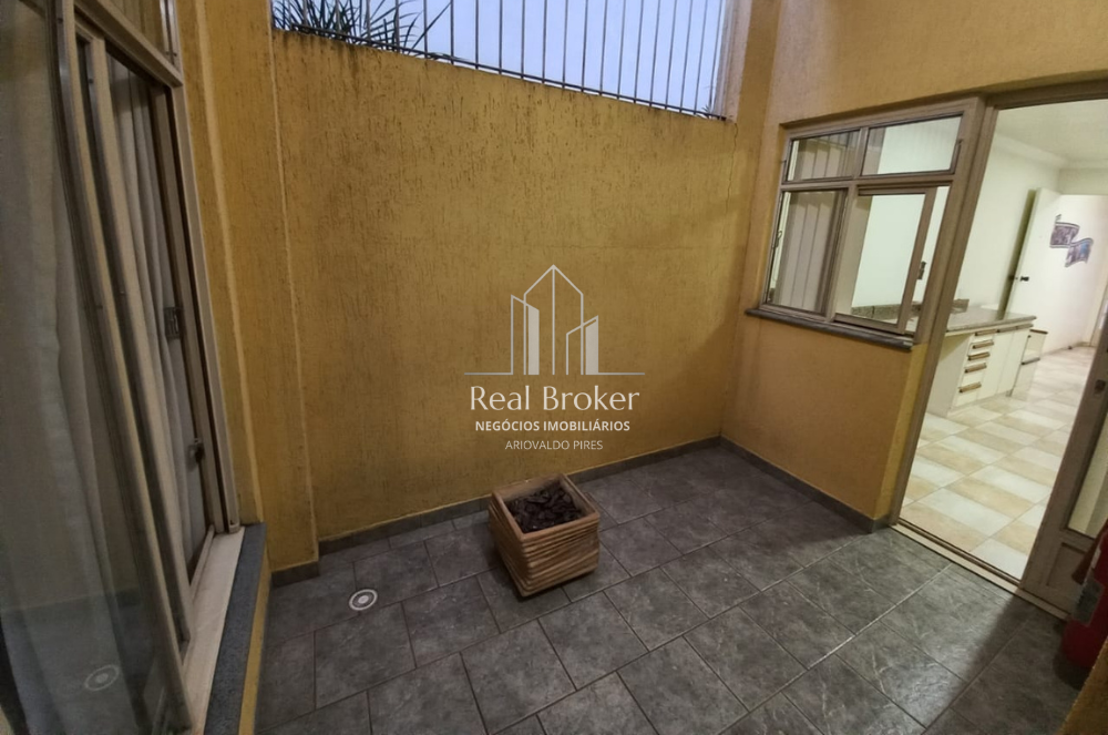 Imagem Casa com 3 Quartos à Venda, 280 m²em Orfãs - Ponta Grossa Imagem Casa com 3 Quartos à Venda, 280 m²em Orfãs - Ponta Grossa