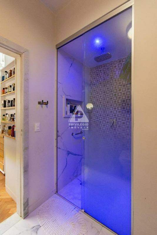 Imagem Apartamento com 3 Quartos à Venda, 195 m²em Copacabana - Rio de Janeiro