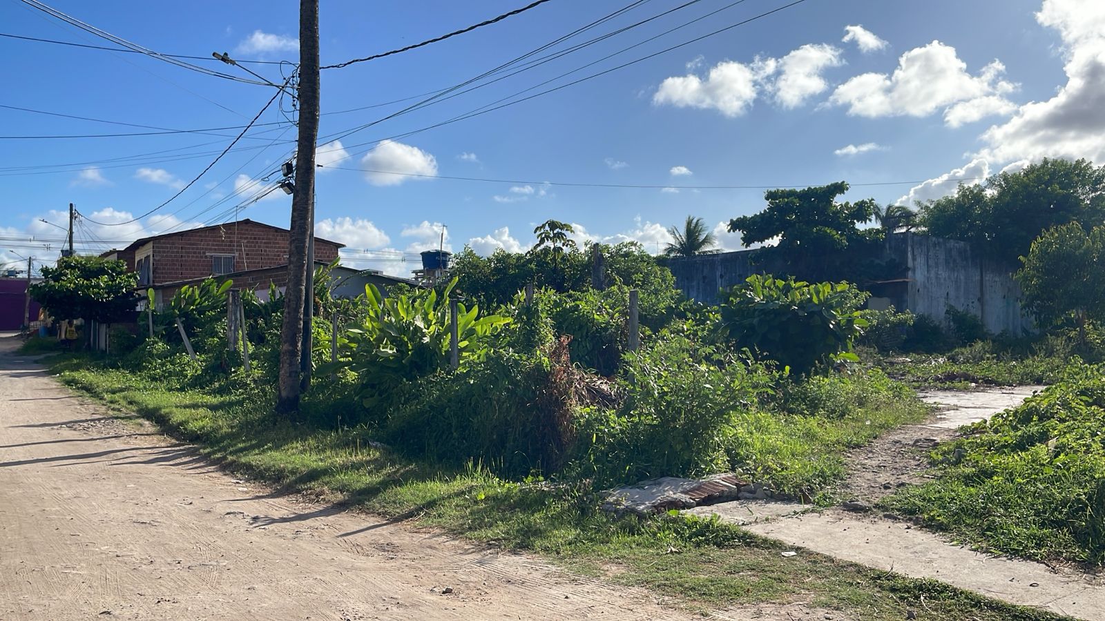 Imagem Terreno à Venda, 1.400 m² em Barra de Jangada - Jaboatão dos Guararapes