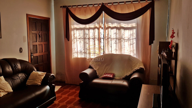 Imagem Casa com 3 Quartos à Venda, 176 m²em Jardim Liberdade - Maringá
