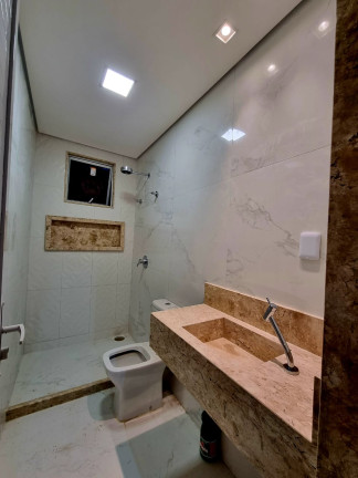 Imagem Casa com 4 Quartos à Venda, 250 m² em Coité - eusébio