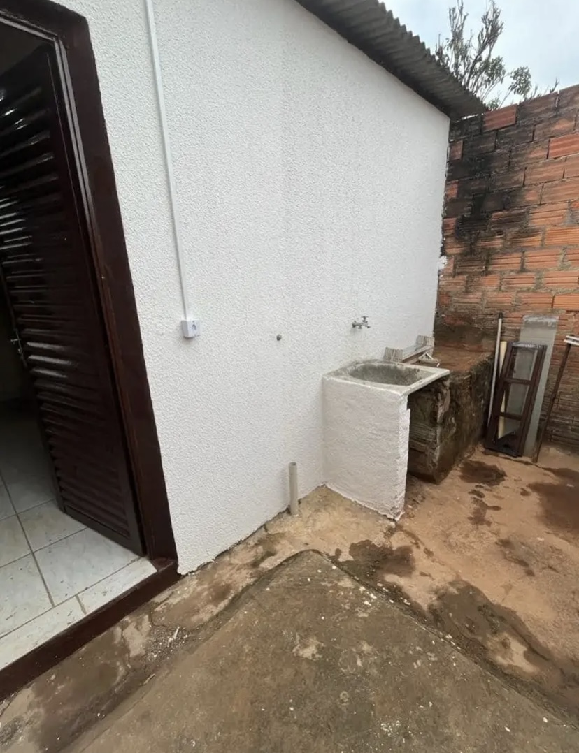 Imagem Casa com 1 Quarto à Venda, 175 m²em Jardim São Domingos - Campinas Imagem Casa com 1 Quarto à Venda, 175 m²em Jardim São Domingos - Campinas