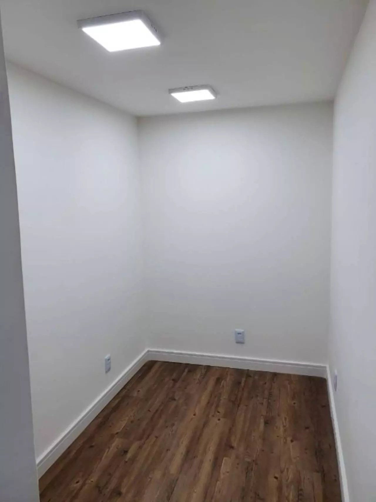 Imagem Sala Comercial à Venda ou Locação, 204 m²em Cidade Monções - São Paulo