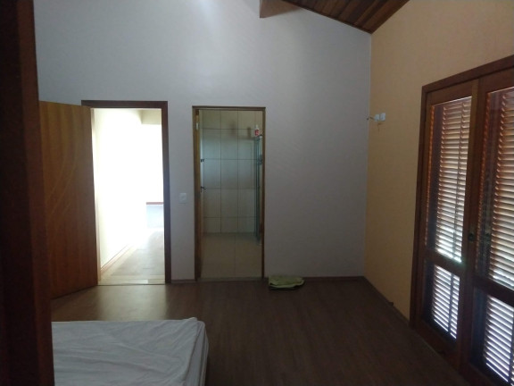 Imagem Chácara com 8 Quartos à Venda ou Locação, 726 m²em Rio Acima - Mairiporã Imagem Chácara com 8 Quartos à Venda ou Locação, 726 m²em Rio Acima - Mairiporã