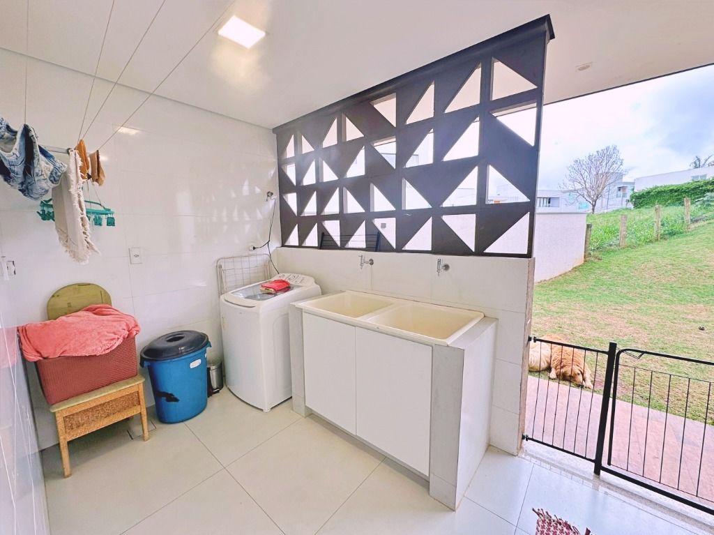 Imagem Casa de Condomínio com 4 Quartos à Venda, 287 m² em Residencial Park I - Vespasiano Imagem Casa de Condomínio com 4 Quartos à Venda, 287 m² em Residencial Park I - Vespasiano