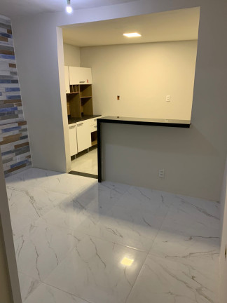 Imagem Casa com 4 Quartos à Venda, 141 m² em Ipitanga - Lauro de Freitas Imagem Casa com 4 Quartos à Venda, 141 m² em Ipitanga - Lauro de Freitas