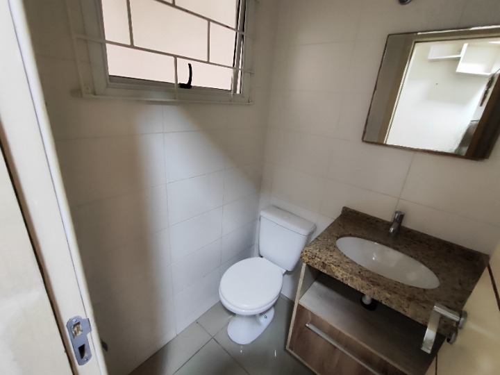 Imagem Sobrado com 3 Quartos à Venda, 130 m²em Embu - Colombo