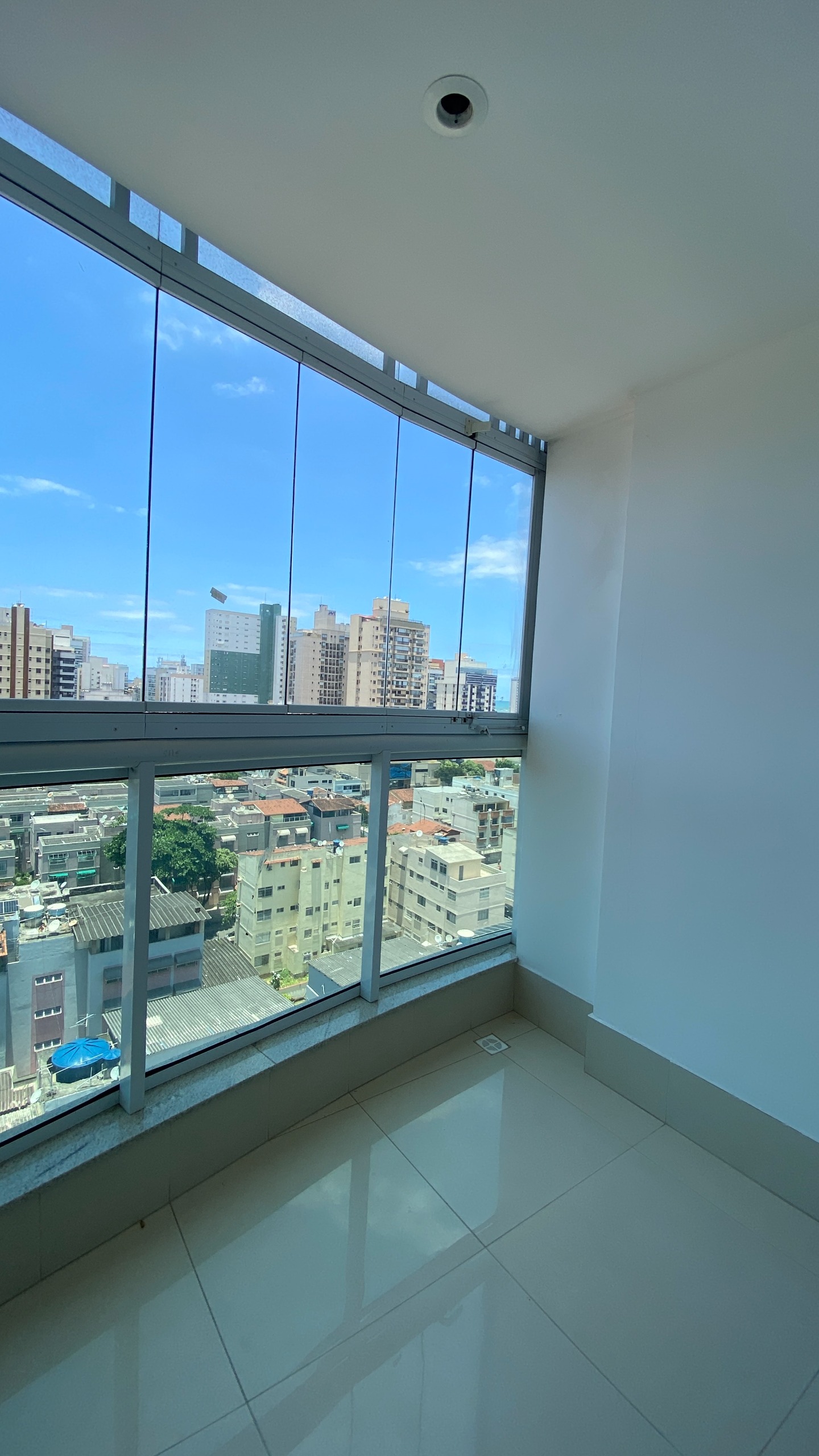 Imagem Apartamento com 2 Quartos à Venda, 70 m²em Itapuã - Vila Velha Imagem Apartamento com 2 Quartos à Venda, 70 m²em Itapuã - Vila Velha