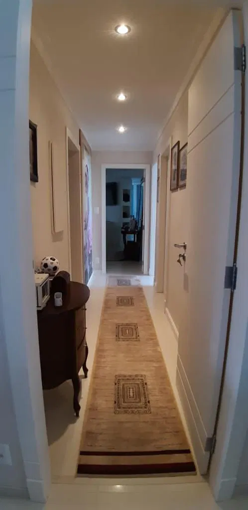 Imagem Apartamento com 4 Quartos à Venda, 287 m²em Centro - Guarapuava