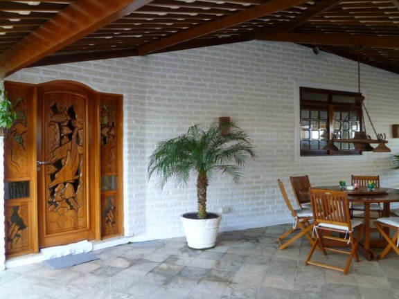 Imagem Sobrado com 3 Quartos à Venda, 255 m² em Praia Tabatinga - Nísia Floresta