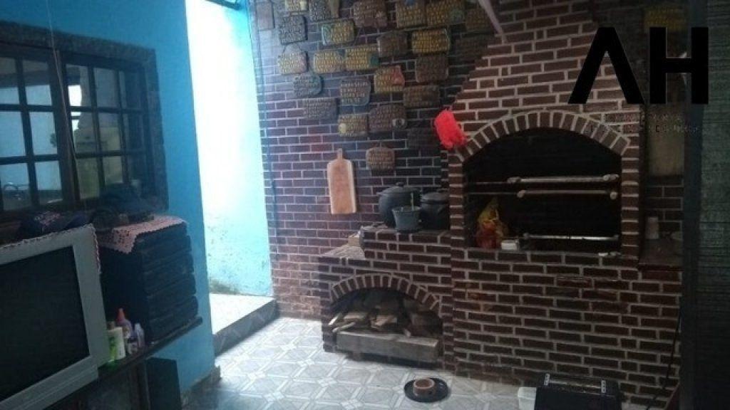 Imagem Casa com 3 Quartos à Venda, 350 m²em Piratininga - Niterói Imagem Casa com 3 Quartos à Venda, 350 m²em Piratininga - Niterói