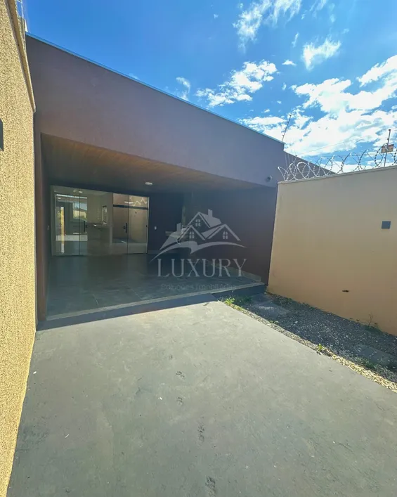 Imagem Casa com 3 Quartos à Venda, 117 m²em Paraiso - Senador Canedo Imagem Casa com 3 Quartos à Venda, 117 m²em Paraiso - Senador Canedo