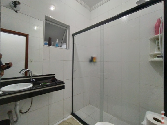 Imagem Sobrado com 4 Quartos à Venda, 211 m² em Vila São Jorge - São Vicente Imagem Sobrado com 4 Quartos à Venda, 211 m² em Vila São Jorge - São Vicente