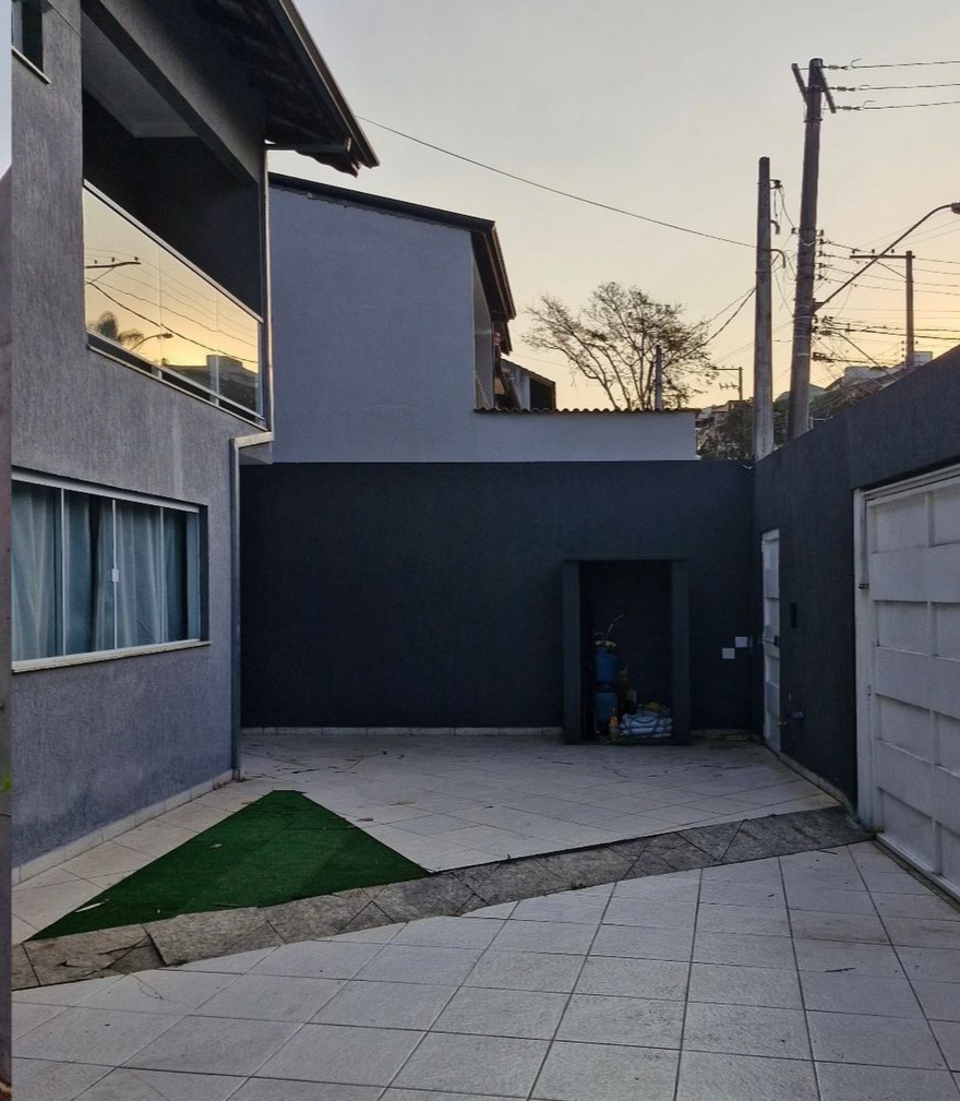 Imagem Sobrado com 4 Quartos à Venda, 277 m²em Jardim Nathalie - Mogi das Cruzes Imagem Sobrado com 4 Quartos à Venda, 277 m²em Jardim Nathalie - Mogi das Cruzes