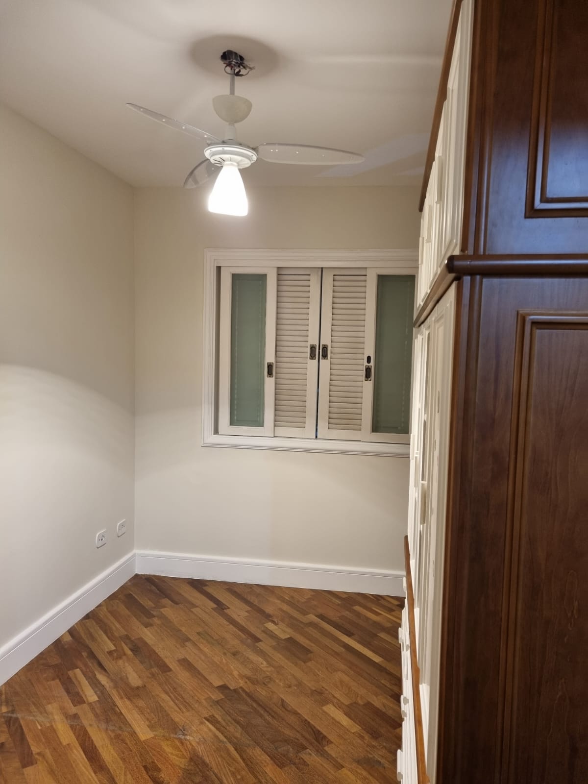 Imagem Casa com 3 Quartos à Venda ou Locação, 180 m²em Vila Andrade - São Paulo