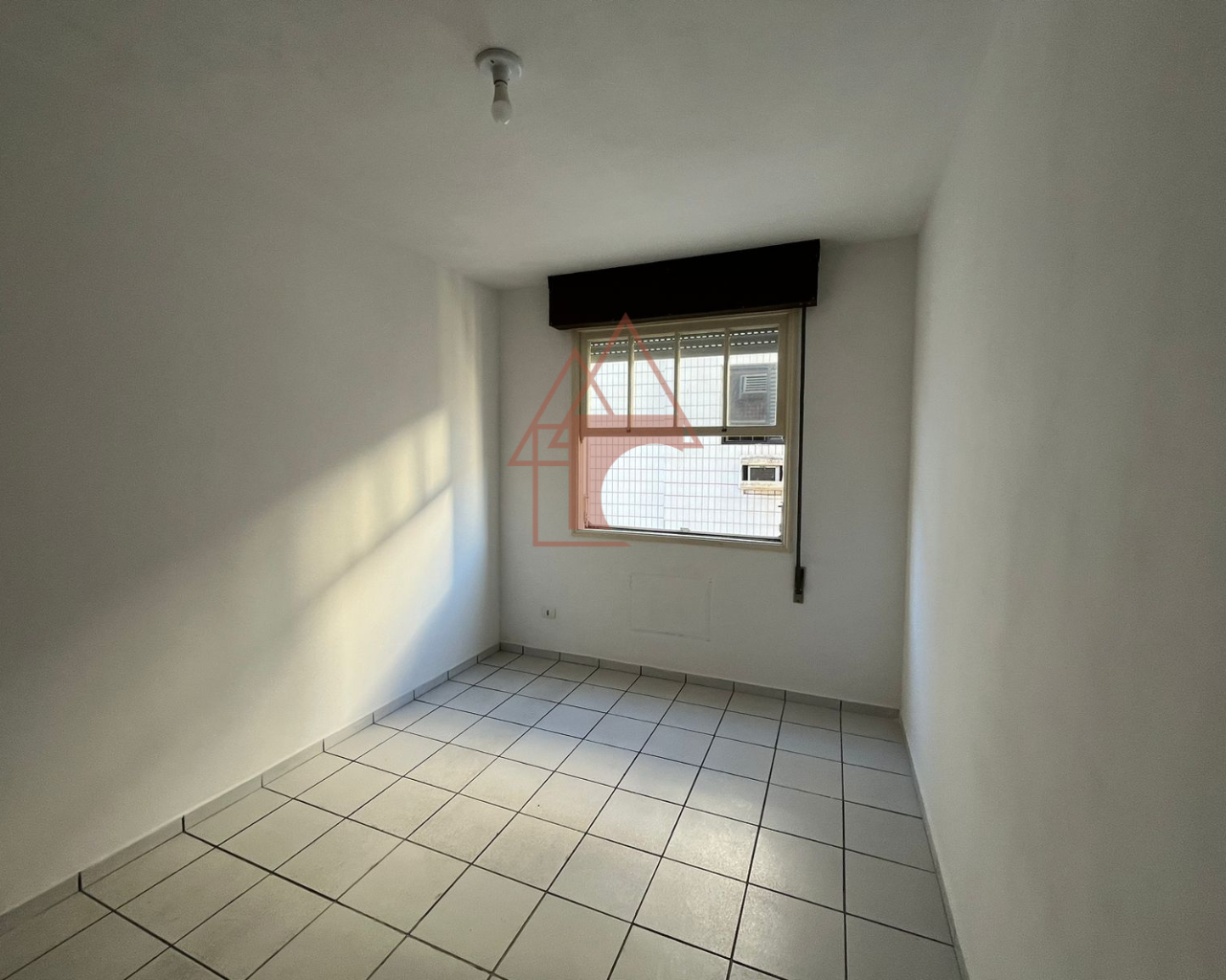 Imagem Apartamento com 2 Quartos à Venda, 93 m²em Marapé - Santos