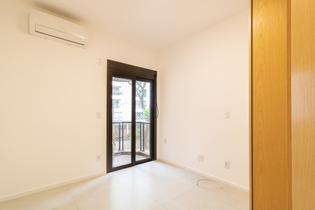 Imagem Apartamento com 3 Quartos à Venda, 123 m² em Itaim Bibi - São Paulo