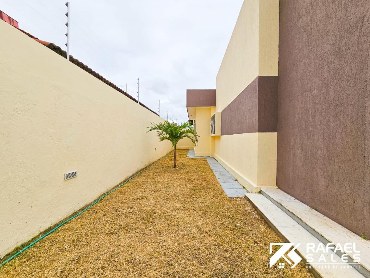 Imagem Casa com 3 Quartos à Venda, 114 m²em Nova Parnamirim - Parnamirim Imagem Casa com 3 Quartos à Venda, 114 m²em Nova Parnamirim - Parnamirim