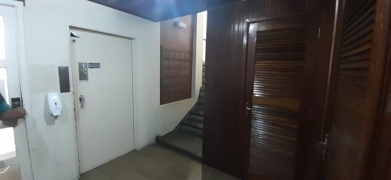 Imagem Apartamento com 1 Quarto à Venda, 45 m² em Floresta - Porto Alegre Imagem Apartamento com 1 Quarto à Venda, 45 m² em Floresta - Porto Alegre