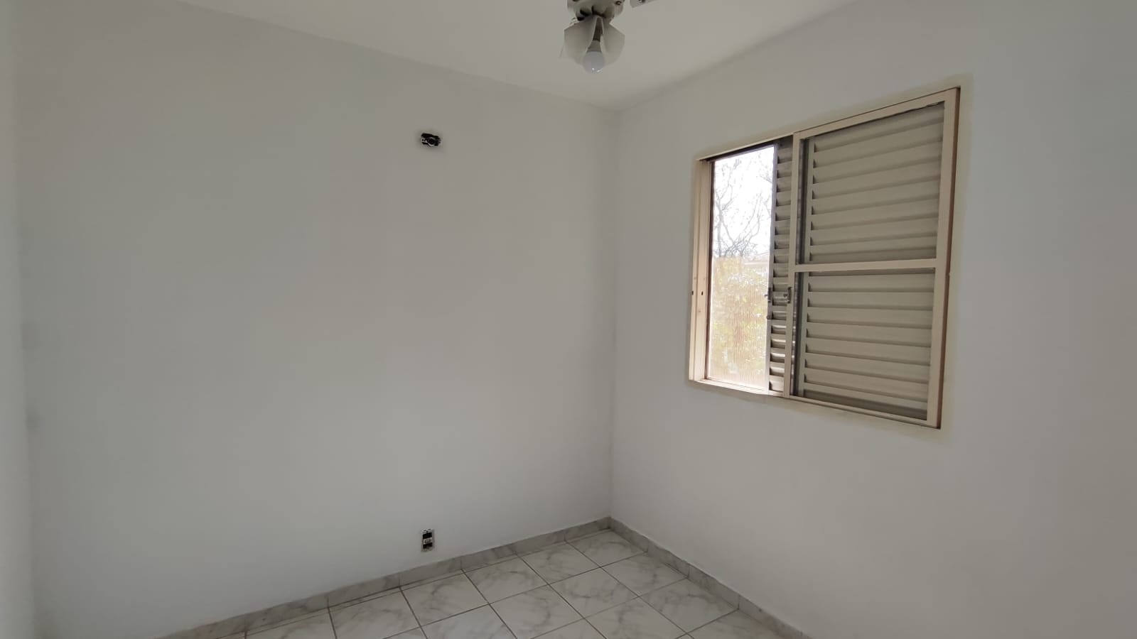 Imagem Apartamento com 2 Quartos à Venda, 46 m² em Itaim Paulista - São Paulo