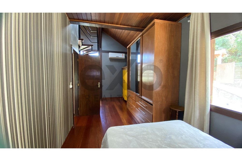 Imagem Casa de Condomínio com 5 Quartos à Venda, 317 m² em Itaipava - Petrópolis