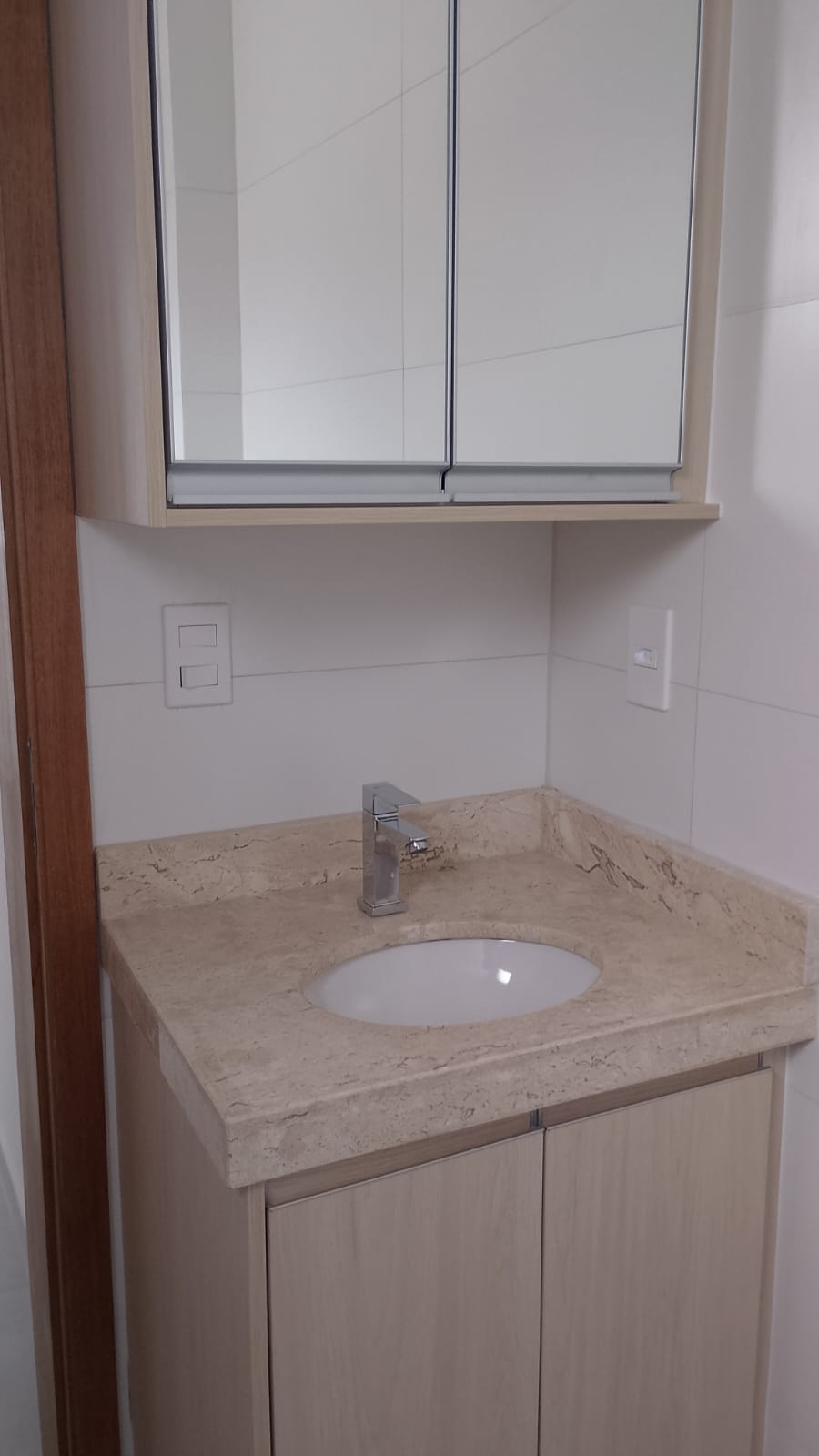Imagem Sobrado com 3 Quartos à Venda, 120 m² em Aparecida - Santos Imagem Sobrado com 3 Quartos à Venda, 120 m² em Aparecida - Santos