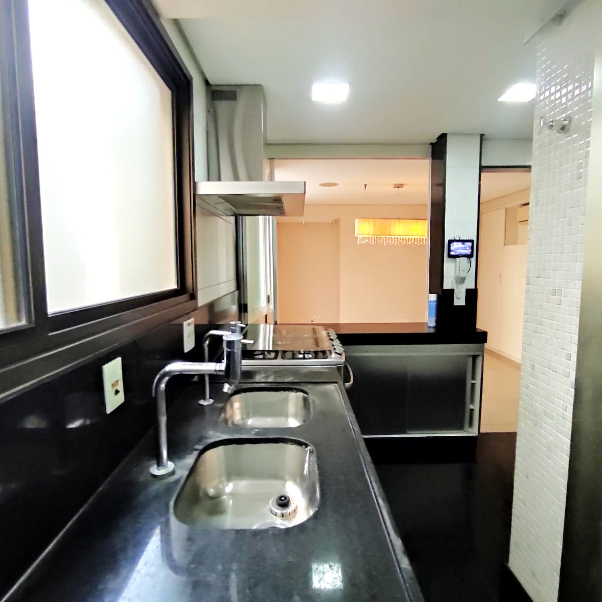 Imagem Apartamento com 4 Quartos à Venda, 138 m²em Lourdes - Belo Horizonte
